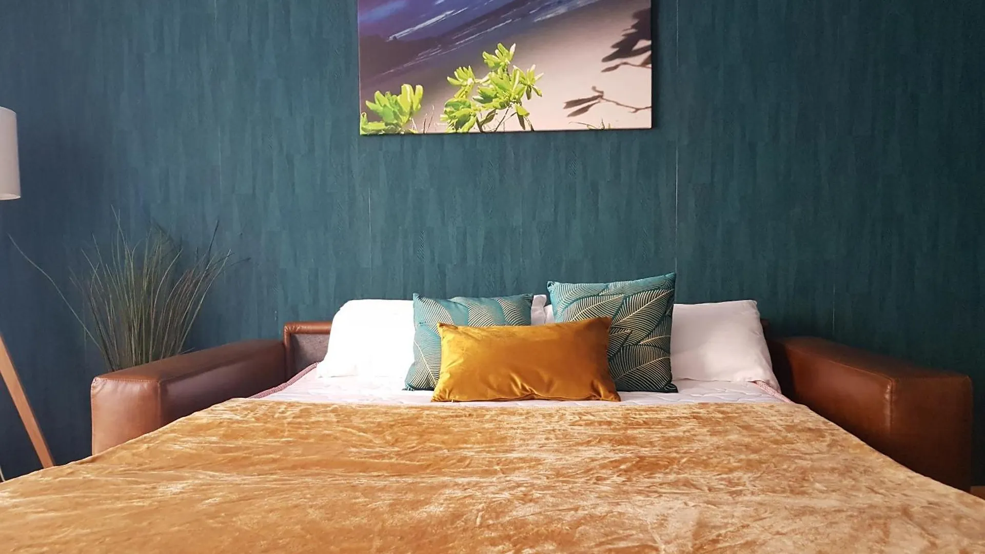 Apartamento A Space That Feels Like Home With Private Parking Málaga
