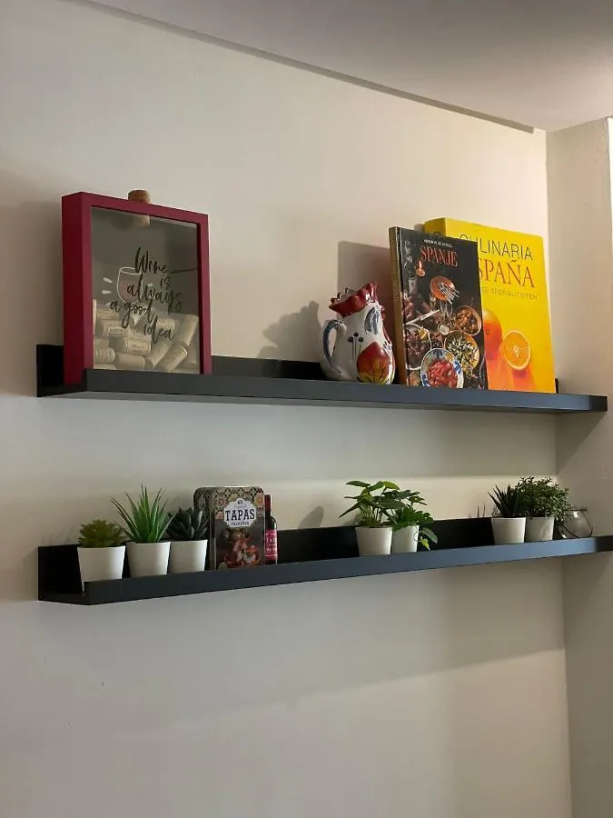 A Space That Feels Like Home With Private Parking Málaga España